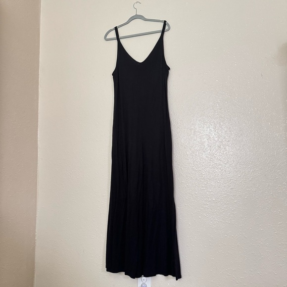 Athleta Night Time Bliss V Neck Romper - Picture 3 of 8